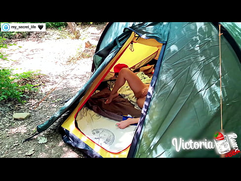 ❤️ Nakuha sa camera Madamdaming haltak off Stranger in a tent ❤❌ sluts sa amin tl.watchhentai.ru ❌❤
