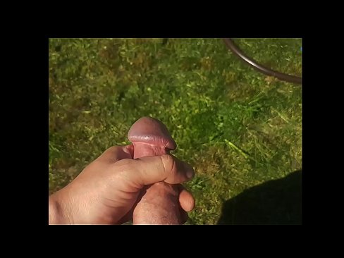 ❤️ Hot hottie gets kanyang pink puki fucked at cums sa isang pumulandit sa isang summer garden ❤❌ sluts sa amin tl.watchhentai.ru ❌❤